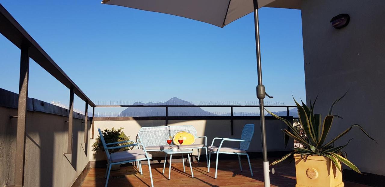 Terrace Lake View Stresa Bagian luar foto